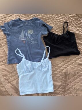 A Lot Of 3! Hollister Xs Tops, Summer, Y2K, 90S, Coquette, Summer Every Day,